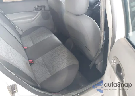 2005 Ford Focus Zx4 from USA, damaged, VIN 1FAFP34N65W162853